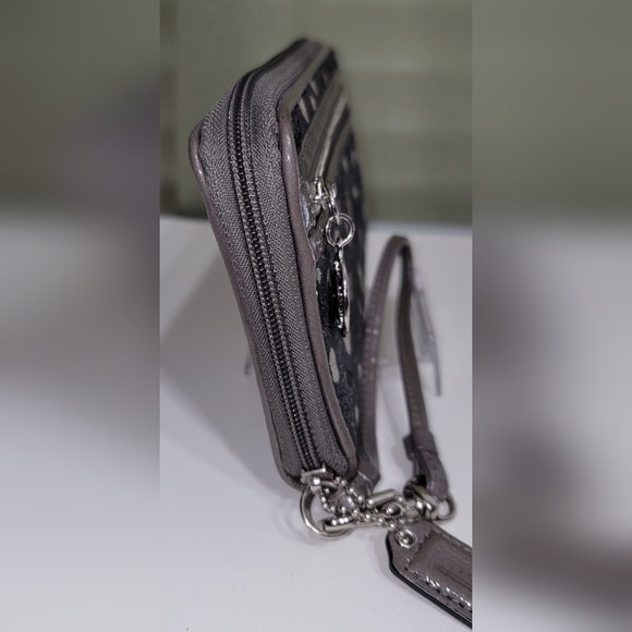 Coach Wristlet Wallet Accordion Zip Around Ocelot Print Metallic Silver Lurex. - Picture 12 of 15